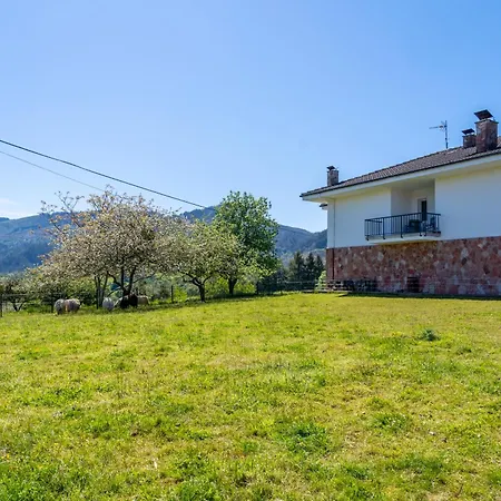Сasa de vacaciones Preciosa En Nava *