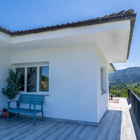 Preciosa En Nava Casa vacanze *