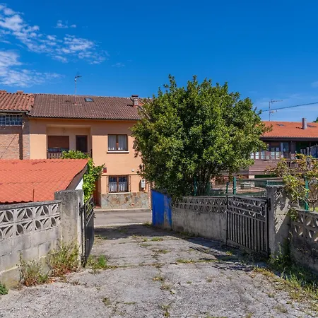 Preciosa En Nava Сasa de vacaciones Sienra